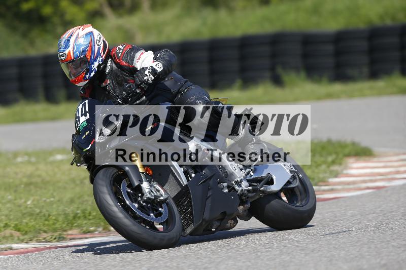 Archiv-2025/11 29.04.2025 PROMAX ADR/Gruppe gruen/84